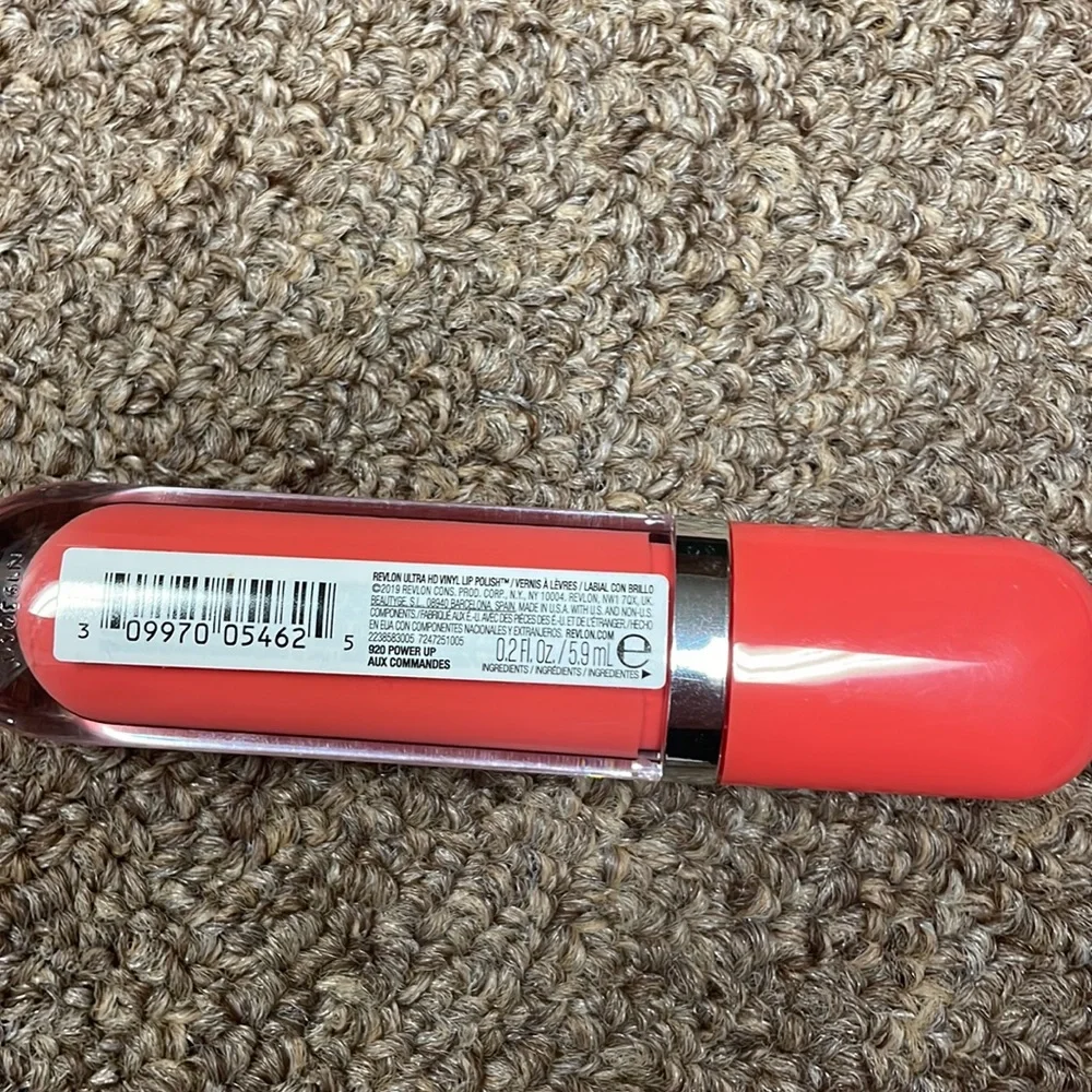 NWT Revlon Lip Polish 920 Power Up